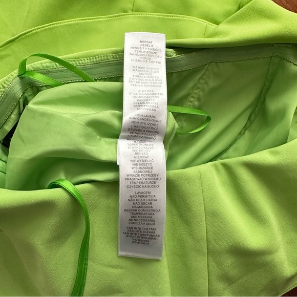 Aidan Mattox strapless crepe column gown 0 - Picture 6 of 10